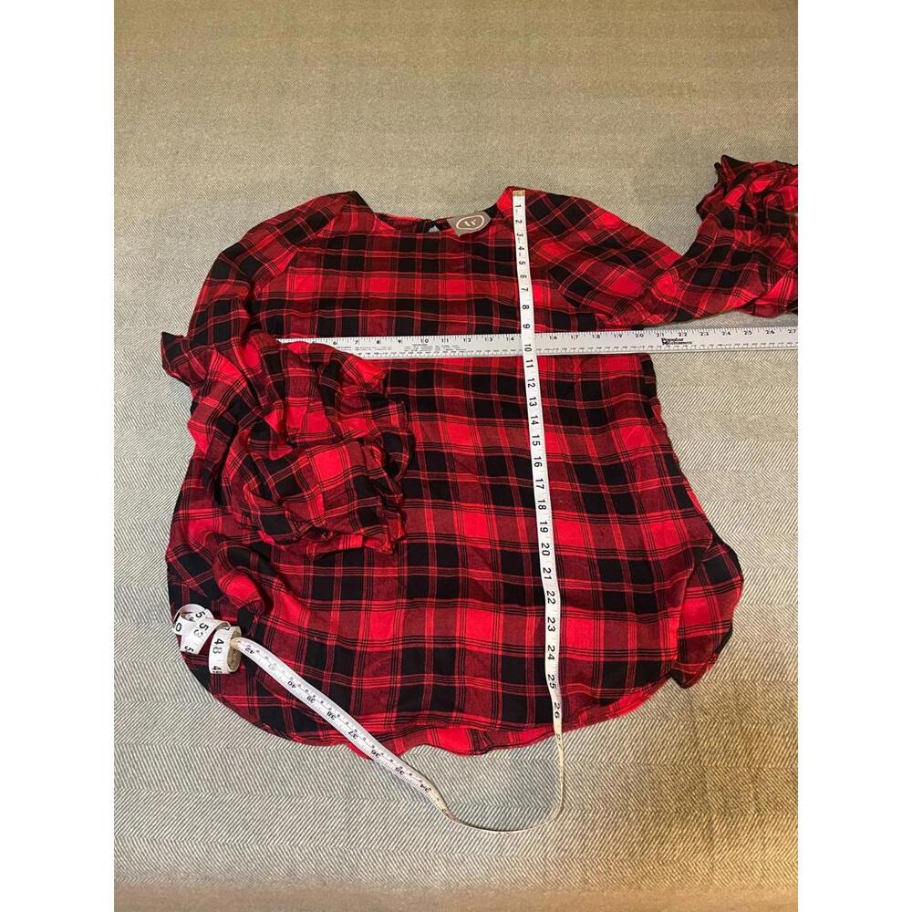 LR Red Buffalo Plaid Top - SIze L - Melt The Snow!